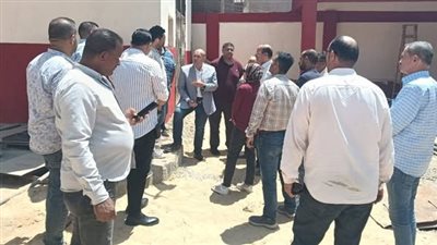 نائب محافظ الجيزة يتفقد مشروعات الصرف الصحي بحي جنوب وأبو النمرس