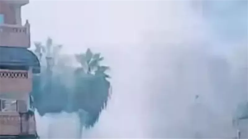 جانب من الحريق 
