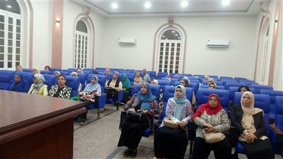 محافظ سوهاج يتابع انطلاق البرنامج التدريبي 