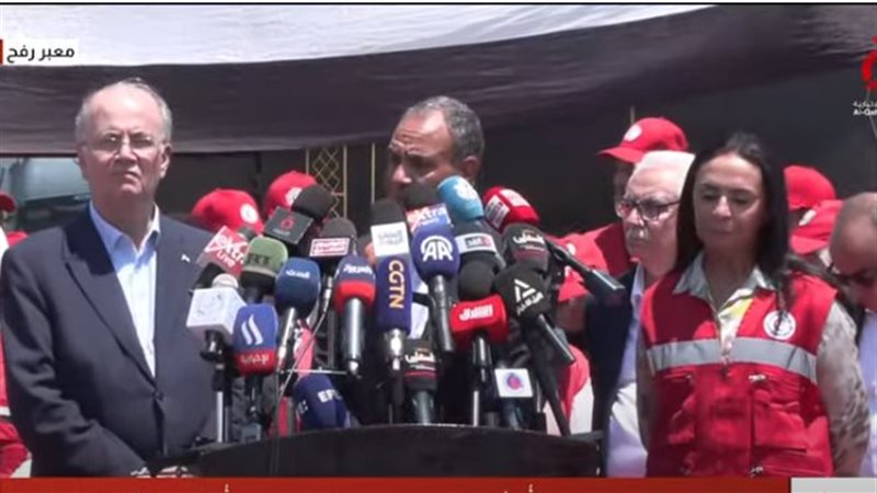 وزير الخارجية خلال المؤتمر