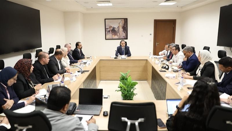 الصحة تتابع تطوير أداء منظومة المخازن الاستراتيجية