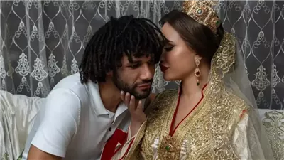 محمد النني يحسم الجدل بشأن أنباء انفصاله عن زوجته