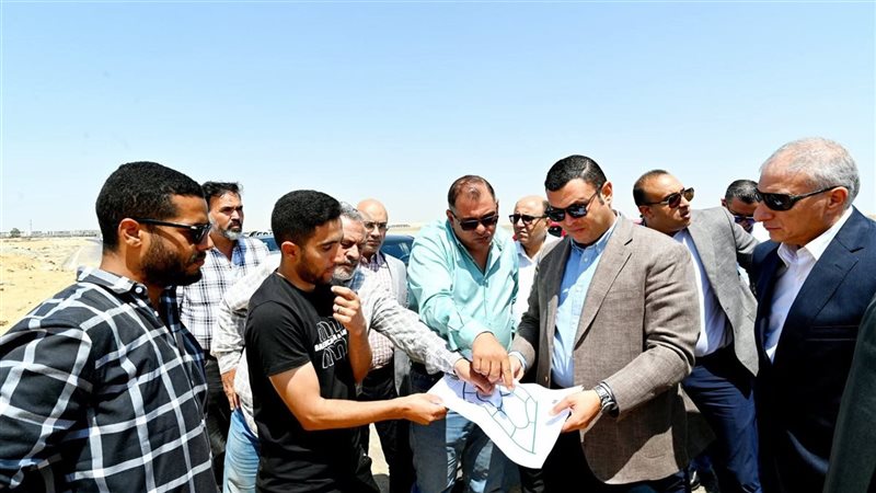وزير الإسكان 