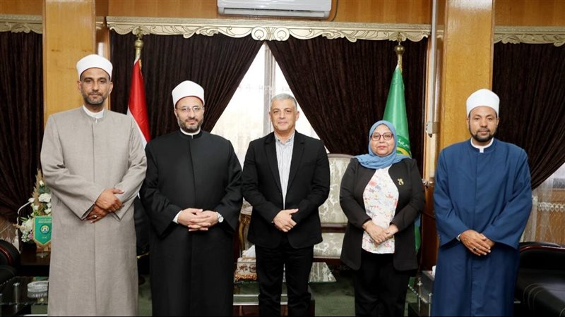 جانب من الزيارة