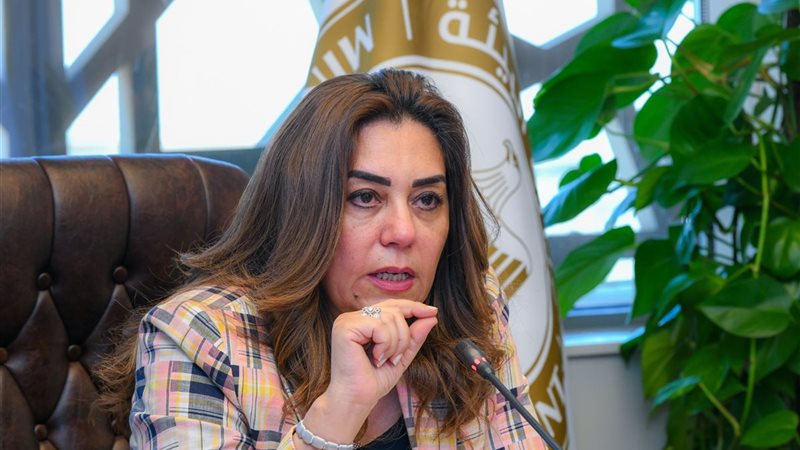 منال عوض