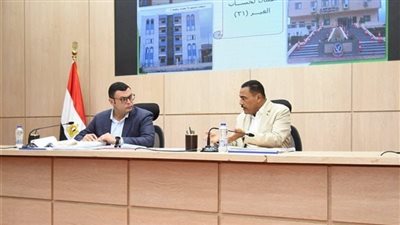 وزير الإسكان يتابع نسب تنفيذ المشروعات السكنية ومنظومة مياه الشرب بمطروح 