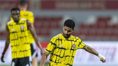 بمشاركة النني وعادل.. الجزيرة يفوز على الشارقة بهدف في الدوري الإماراتي 