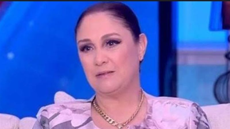 الفنانة شيرين