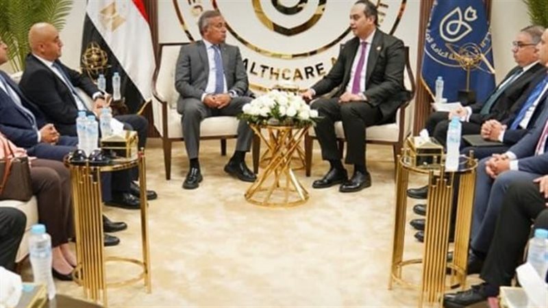 الرئيس التنفيذي لمصرف أبو ظبي الإسامي ورئيس الرعاية الصحية