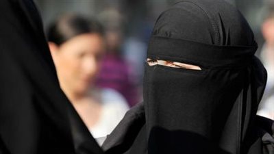 بيسرق ملابس النساء الداخلية من الجيران.. حكاية «أمينة» أمام محكمة الأسرة