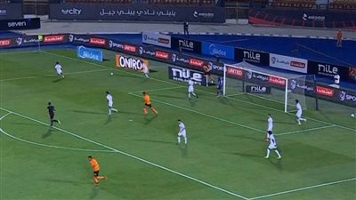 الزمالك يسيطر وفاركو يصمد.. شوط أول بلا أهداف في مواجهة مثيرة