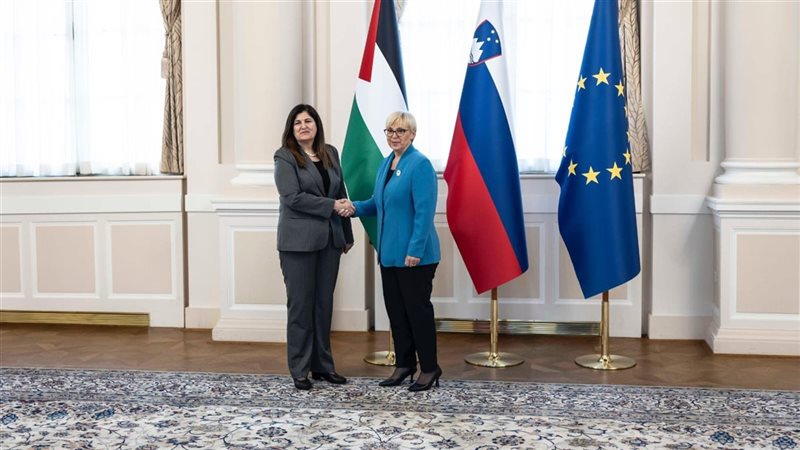 وزيرة الخارجية الفلسطينية مع رئيسة سلوفينيا
