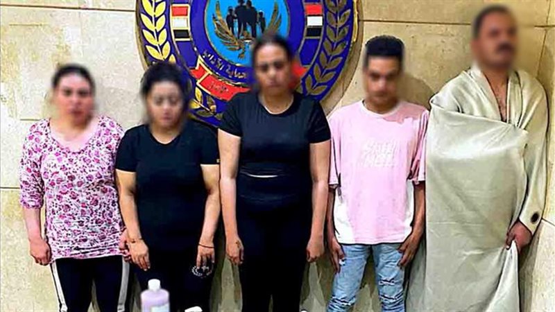 المتهمين 