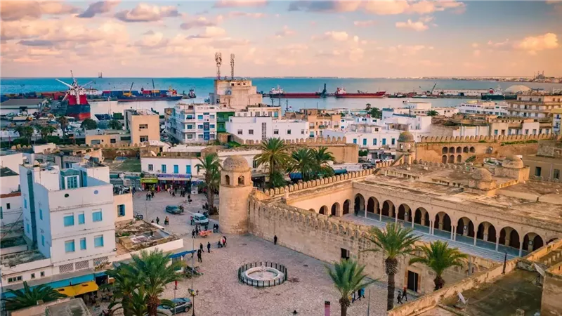 تونس 