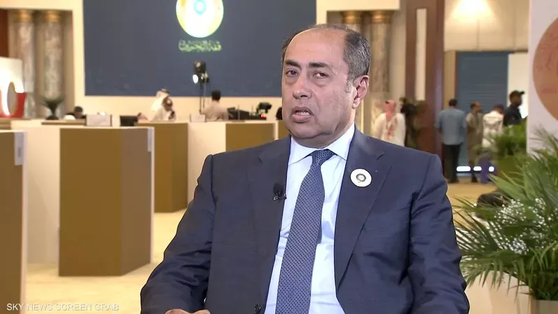 السفير حسام زكي الأمين المساعد للجامعة العربية