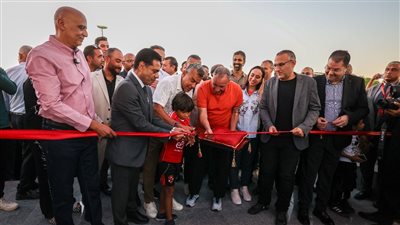 مجلس إدارة الأهلي يفتتح مجمع حمام السباحة بفرع الشيخ زايد