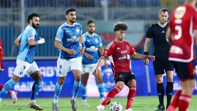 موعد مباراة الأهلي وبيراميدز في قمة الدوري المصري الممتاز 
