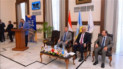 وزير العمل: القانون الجديد يحقق الأمان الوظيفي ويشجع على الاستثمار