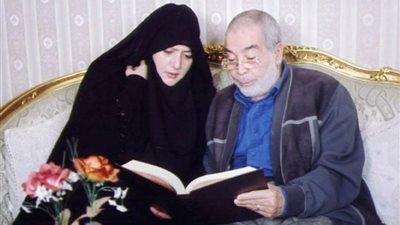 شمس البارودي تثير الجدل: من أنتم لتمنعوني من الحديث عن زوجي؟