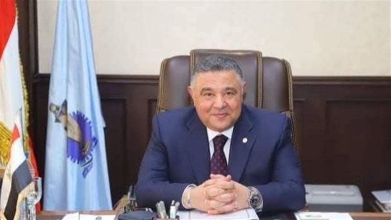 اللواء عمرو حنفي محافظ البحر الأحمر