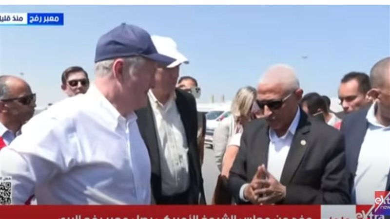 محافظ شمال سيناء مع الوفد الأمريكي