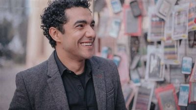 «أنا أب مجنون».. ميدو عادل يكشف طريقة تعامله مع أولاده (فيديو)