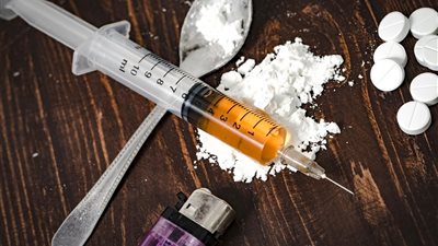 صندوق مكافحة الإدمان يعلن 10 علامات للاكتشاف المبكر لتعاطي المخدرات