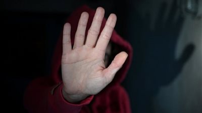 حكاية قاصر القليوبية.. علاقة عاطفية حولتها لـ أم في «الحرام»