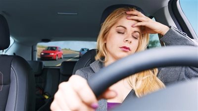 غلبها النوم.. الآيفون ينقذ حياة مراهقة من الموت المُحقق