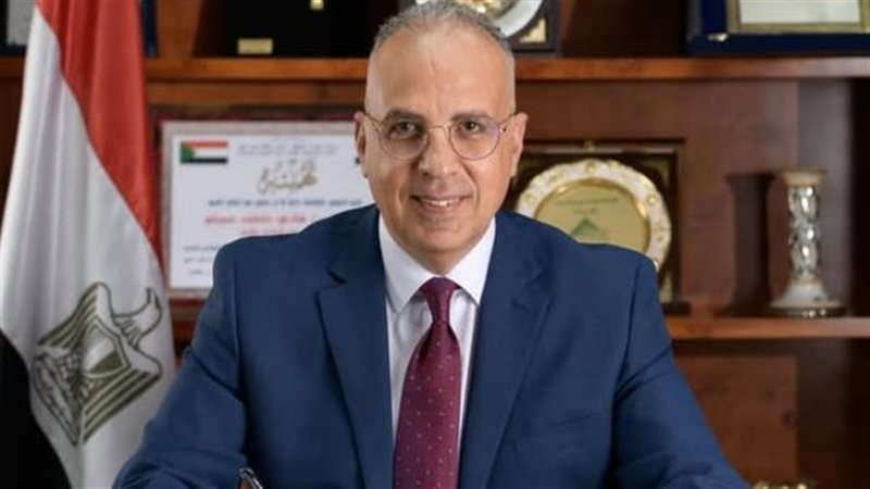 وزير الري 