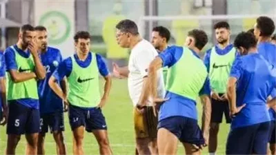 كواليس جلسة أيمن الرمادي مع لاعبي البنك الأهلي في أول تدريب