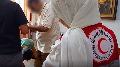 الهلال الأحمر المصري يطلق قافلة لتركيب أطراف صناعية بالمنوفية