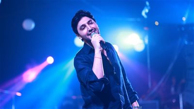 محمد فضل شاكر يتألق في حفله بالساحل الشمالي