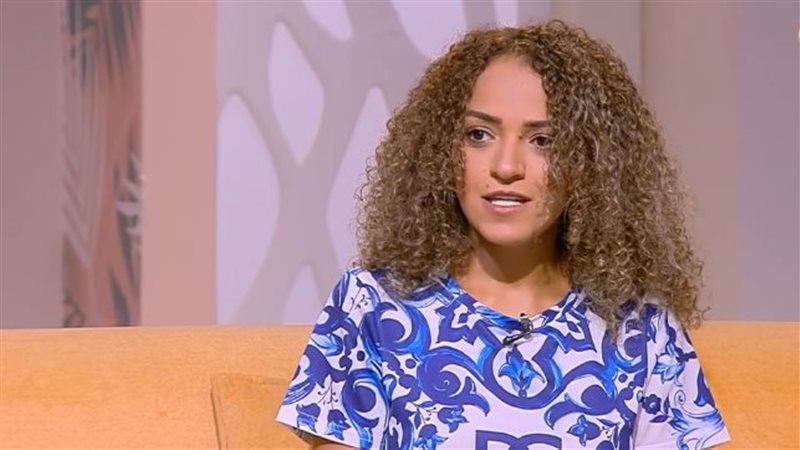 الكاتبة هند عبدالله