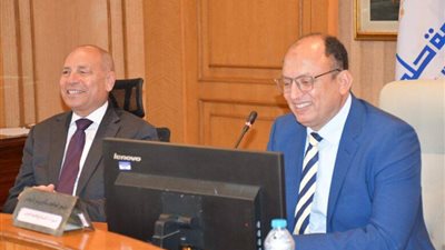 جامعة حلوان ومحافظة القاهرة تعززان الشراكة الاستراتيجية لخدمة التعليم والتنمية المستدامة وتطوير البنية التحتية