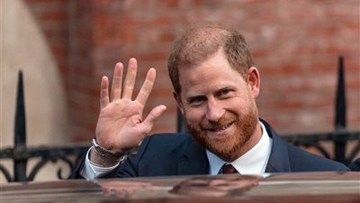هاري يبحث عن وطن مفقود.. رحلة ألم ومصالحة مع العائلة الملكية البريطانية