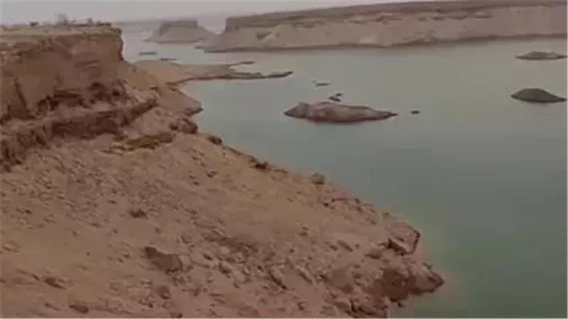 بحيرة البهنسا 