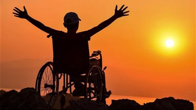 الحبس والغرامة عقوبة التلاعب للحصول على خدمات ذوي الإعاقة أو انتحال صفته