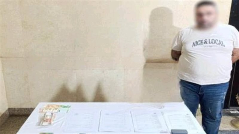 المتهم عقب ضبطه 