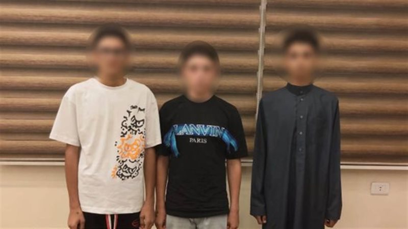 المتهمين بسرقة طالب تحت تهديد السلاح بسوهاج