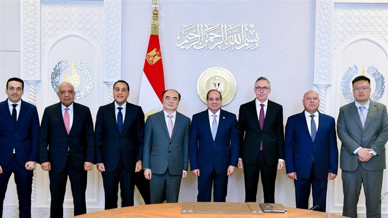 الرئيس السيسي ورئيس 
