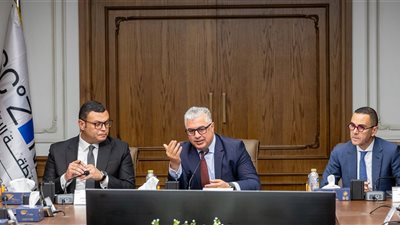 بإيرادات قياسية 11.6 مليار جنيه.. قناة السويس الاقتصادية تعتمد الحساب الختامي للعام المالي 24-25