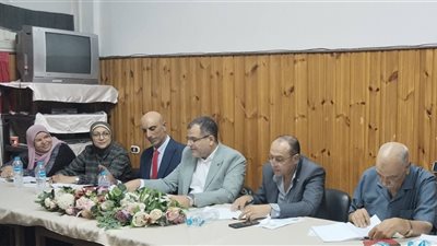 وكيل تعليم دمياط يجري مقابلات تجديد الوظائف الإشرافية لـ 190 قيادة تعليمية