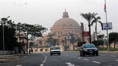 جريمة تهز محراب العلم.. طالبة تلقي «رضيعها» بمحيط جامعة القاهرة| تفاصيل