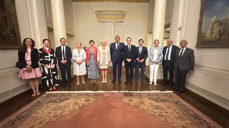نائب وزير الخارجية مع وفد مجلس الشيوخ الفرنسي