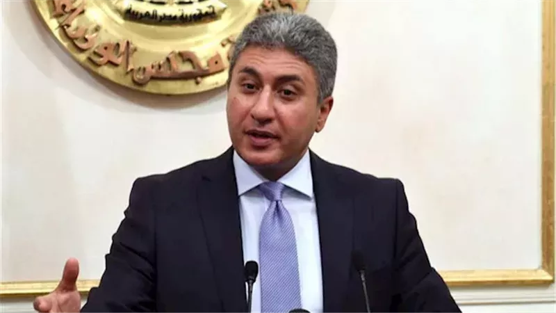 وزير السياحة