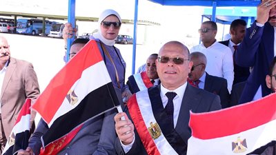 بالطفطف.. رئيس جامعة سوهاج يتابع انتظام المحاضرات في بداية العام الدراسي الجديد 