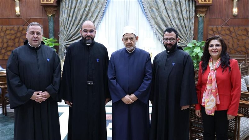 شيخ الأزهر ووفد من آباء الرهبانية الأنطونية المارونية بلبنان