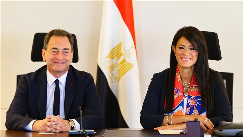 رانيا المشاط وسفير فرنسا