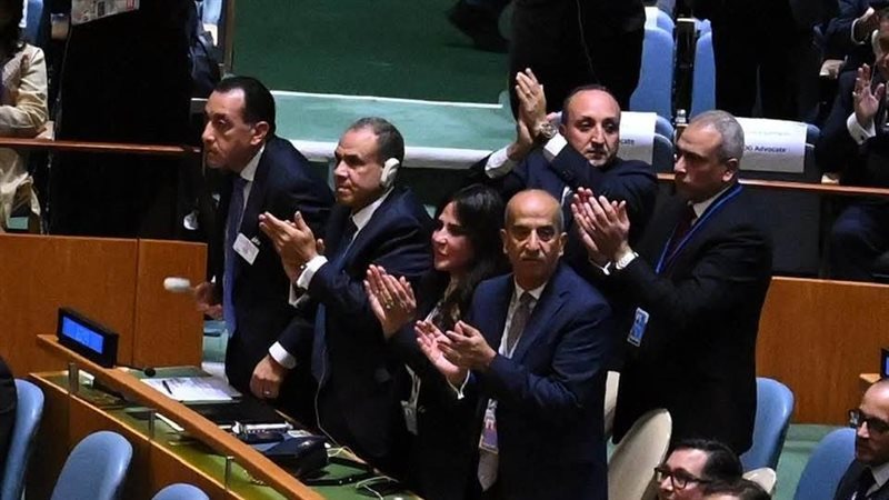 رئيس الوزراء ووزير الخارجية المصريين 